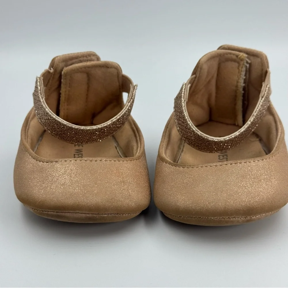Nine West Tan and Gold Shimmer Ballet Flats Size 3 Hook and Loop Shimmer